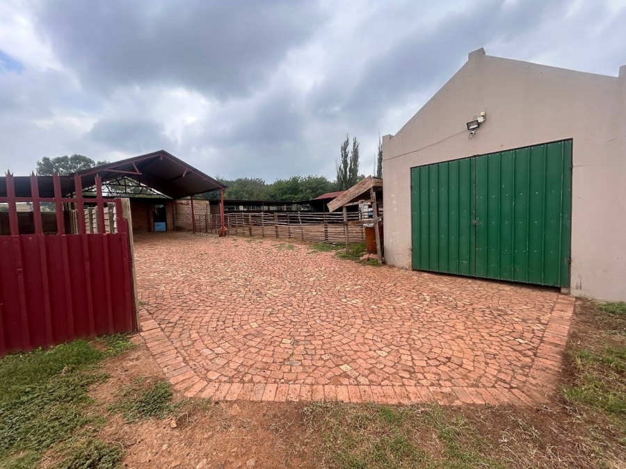 4 Bedroom Property for Sale in Parys Free State